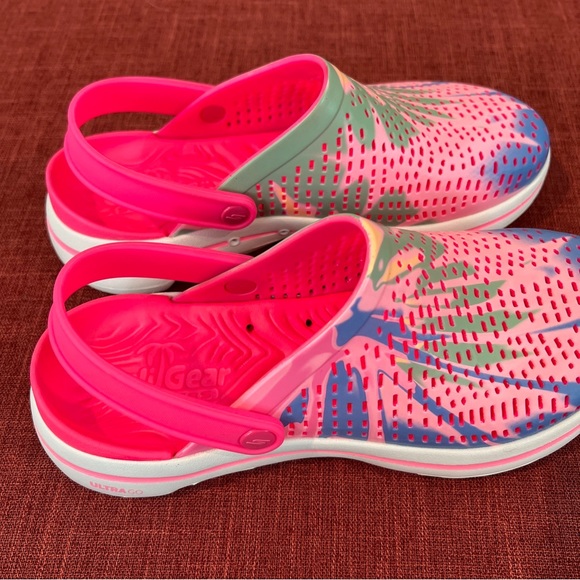 NWT SKECHERS Foamies Cali Gear GOwalk Women’s Slingback Clogs Tropical Size 7 - Picture 2 of 8